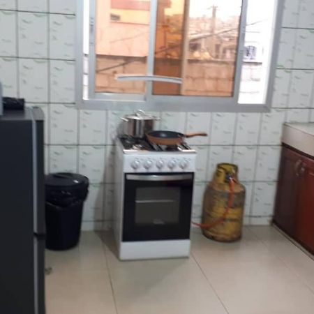 Signorile Jo 2 Apartment Yaounde Bagian luar foto